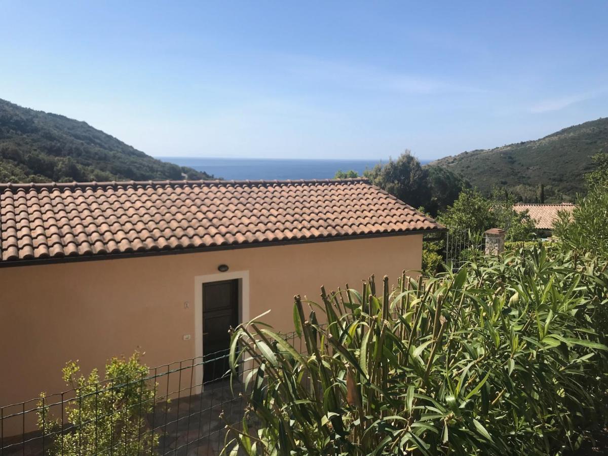 Villetta Ai Peri Nisporto Exterior photo